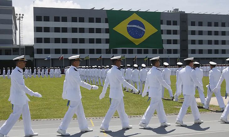 Marinha anuncia concurso público 1 680 vagas para Fuzileiros Navais