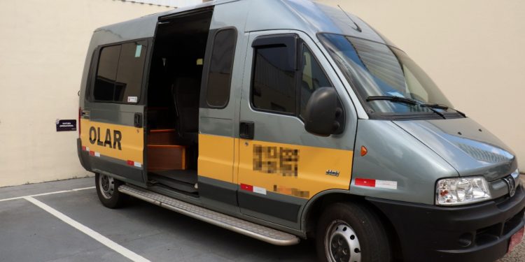 Detran Amazonas alerta os pais na contratação do serviço de transporte escolar