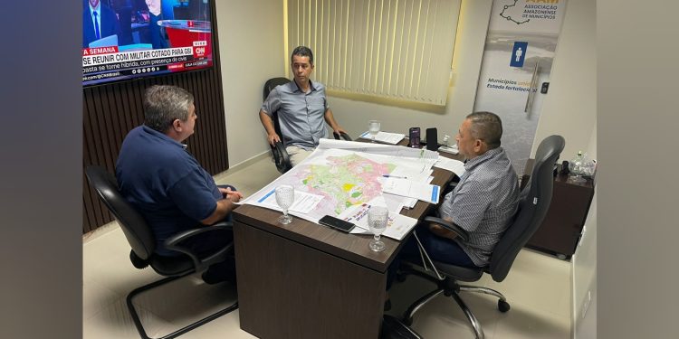 AAM e FAEA reúnem para encontrar soluções urgentes para municípios do Amazonas