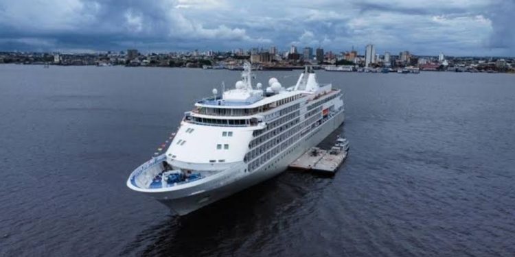Cruzeiros: Amazonastur prevê o dobro de navios para a temporada 2023/2024