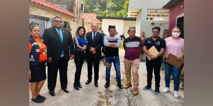 Ivo Neto participa de diligência de investigação de maus-tratos a pessoa idosa