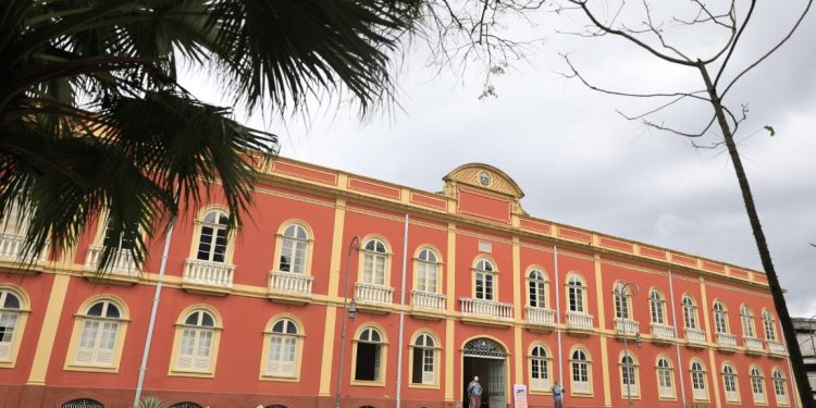 Espaços culturais de Manaus divulgam horários de funcionamento para o feriado de Corpus Christi