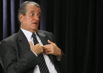 Valdemar Costa Neto afirma que TSE persegue Bolsonaro e Moraes provoca a direita