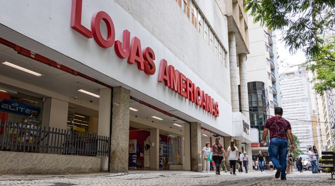 Americanas realiza demissão de 1,4 mil funcionários como parte de reestruturação