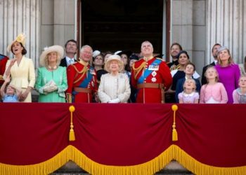 Kate Middleton e Membros da Família Real Recebem Novos Títulos Honorários de Charles