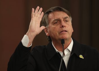 Investigação sobre joias aponta indícios de desvio de bens públicos para enriquecimento pessoal de Bolsonaro