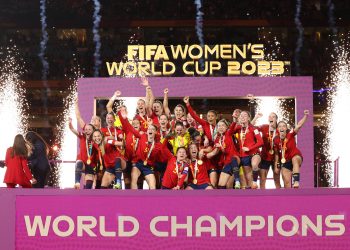 Espanha Supera Obstáculos, Derrota Inglaterra e Conquista Copa do Mundo Feminina