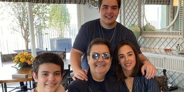 Família de Faustão lança página para compartilhar histórias inspiradoras de doação de órgãos