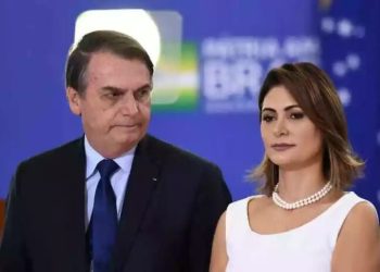 Ministro Moraes Autoriza Quebra de Sigilo Bancário de Jair Bolsonaro e Michelle Bolsonaro