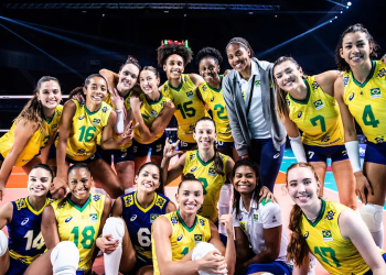 Seleção feminina de vôlei do Brasil garante vaga nos Jogos Olímpicos de Paris-2024