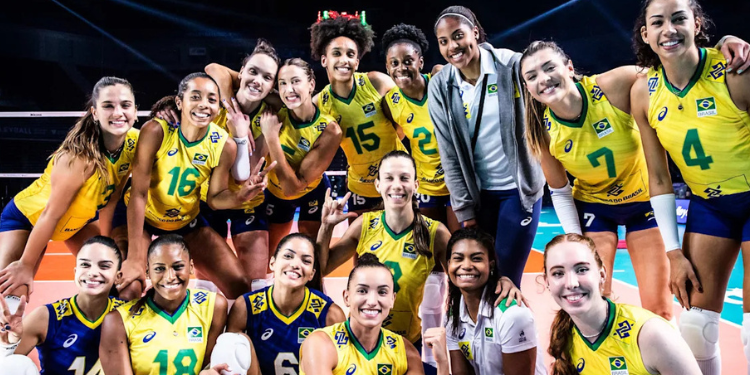 Seleção feminina de vôlei do Brasil garante vaga nos Jogos Olímpicos de Paris-2024