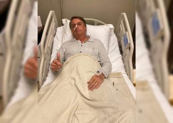 Jair Bolsonaro é Internado em São Paulo para Passar por Duas Cirurgias