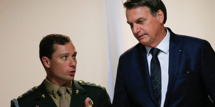 Tenente-coronel afirma que Bolsonaro considerou convocar novas eleições com prisão de adversários