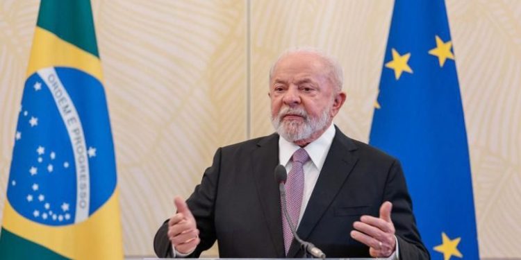 Presidente Lula expressa solidariedade ao povo gaúcho após passagem de ciclone