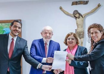 Presidente Lula assina parecer que estabelece demissão para casos de assédio sexual no serviço público federal