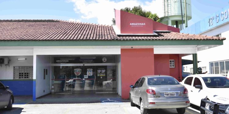 PC-AM prende integrantes de grupo criminoso por roubos em paradas de ônibus