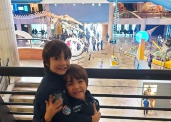 Criança prodígio com QI de 144 é admitida em sociedade exclusiva para superdotados