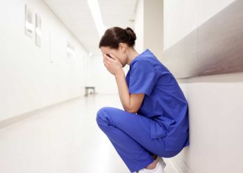 Alarmante Pesquisa Revela que 6 em Cada 10 Médicas Sofreram Assédio no Ambiente de Trabalho no Brasil