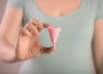 Anvisa ordena retirada do mercado de coletor menstrual econômico da Fleurity