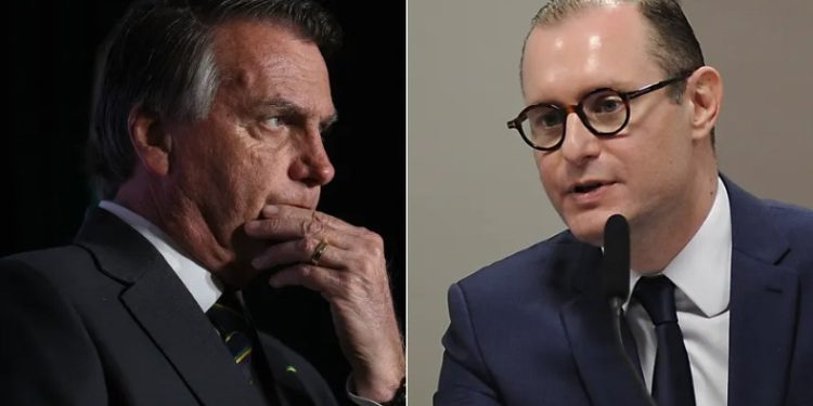 Ministro Zanin será relator do recurso que pode reverter inelegibilidade de Bolsonaro