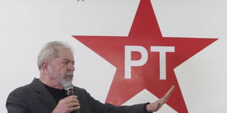 Veto de Lula Impacta Ministérios do Centrão, Enquanto Pastas Ligadas ao PT são Poupadas