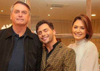 Bolsonaro anuncia linha de perfume masculino em parceria com Fernandez