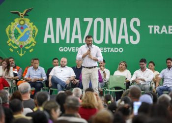 Em comemorações dos 59 anos da Suhab, governador Wilson Lima regulariza mais de 2,5 mil novas unidades habitacionais de Manaus