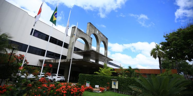 Câmara Municipal de Manaus avança com concurso público e cria comissão para realização do certame
