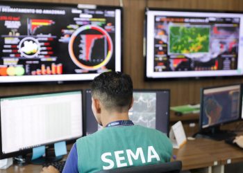 Governo do Amazonas combate mais de 2,2 mil focos de calor e intensifica monitoramento no estado