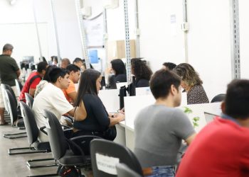 Sine Amazonas divulga 181 vagas de emprego para esta sexta-feira
