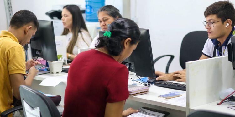 Sine Amazonas divulga 161 vagas de emprego para esta terça-feira