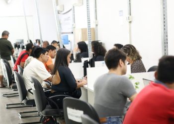 Sine Amazonas divulga 163 vagas de emprego para esta quinta-feira