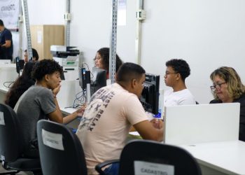 Sine Amazonas divulga 216 vagas de emprego para esta segunda-feira