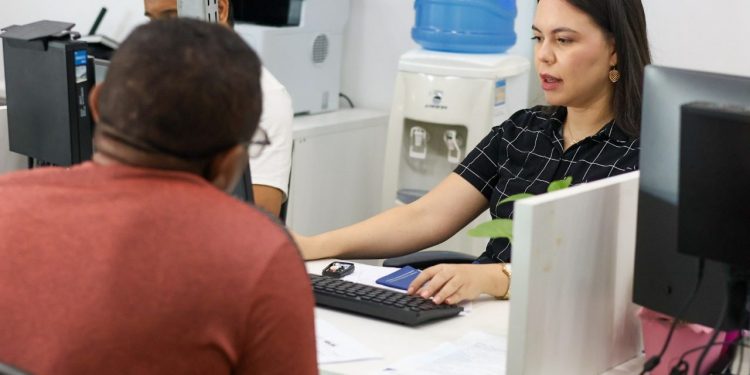 Sine Amazonas divulga 201 vagas de emprego para esta quarta-feira