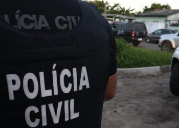 Polícia civil prende homem pelos crimes de comércio ilegal de armas de fogo e manter espécime da fauna silvestre sem autorização