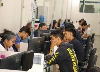 Sine Amazonas divulga 115 vagas de emprego para esta segunda-feira