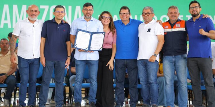 Governador Wilson Lima assina ordem de serviço para construção do Conjunto Amazonas Ecolar, em Iranduba