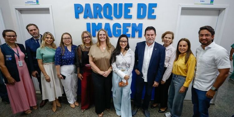 Governo do Amazonas inaugura novos serviços no Complexo Hospitalar Leste e avança na modernização da unidade