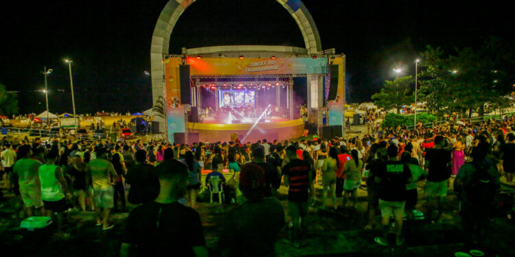 Prefeitura promove ‘Festa do Trabalhador’ com programação cultural e gastronômica na Ponta Negra