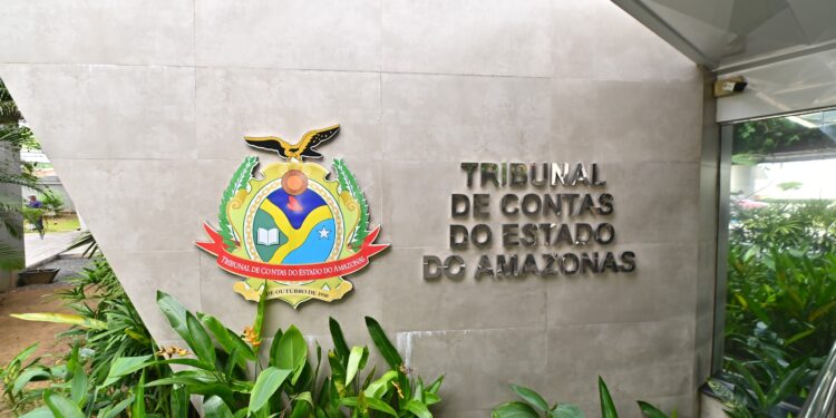 TCE-AM terá 54 processos em julgamento na sessão desta terça-feira (14)