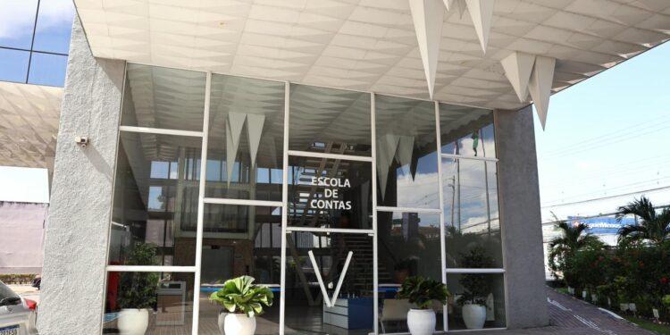 ECP do TCE-AM inicia maio com cursos que conectam gestão, sociedade e futuro