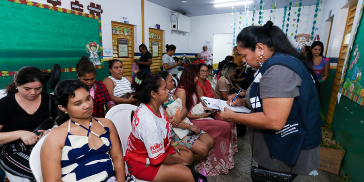 Prefeitura de Manaus leva cidadania ao Viver Melhor com grande ação do ‘Manaus Cidadã’