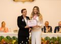 Izabelle Fontenelle é homenageada pelo TCE-AM com Medalha de Honra ao Mérito à Mulher
